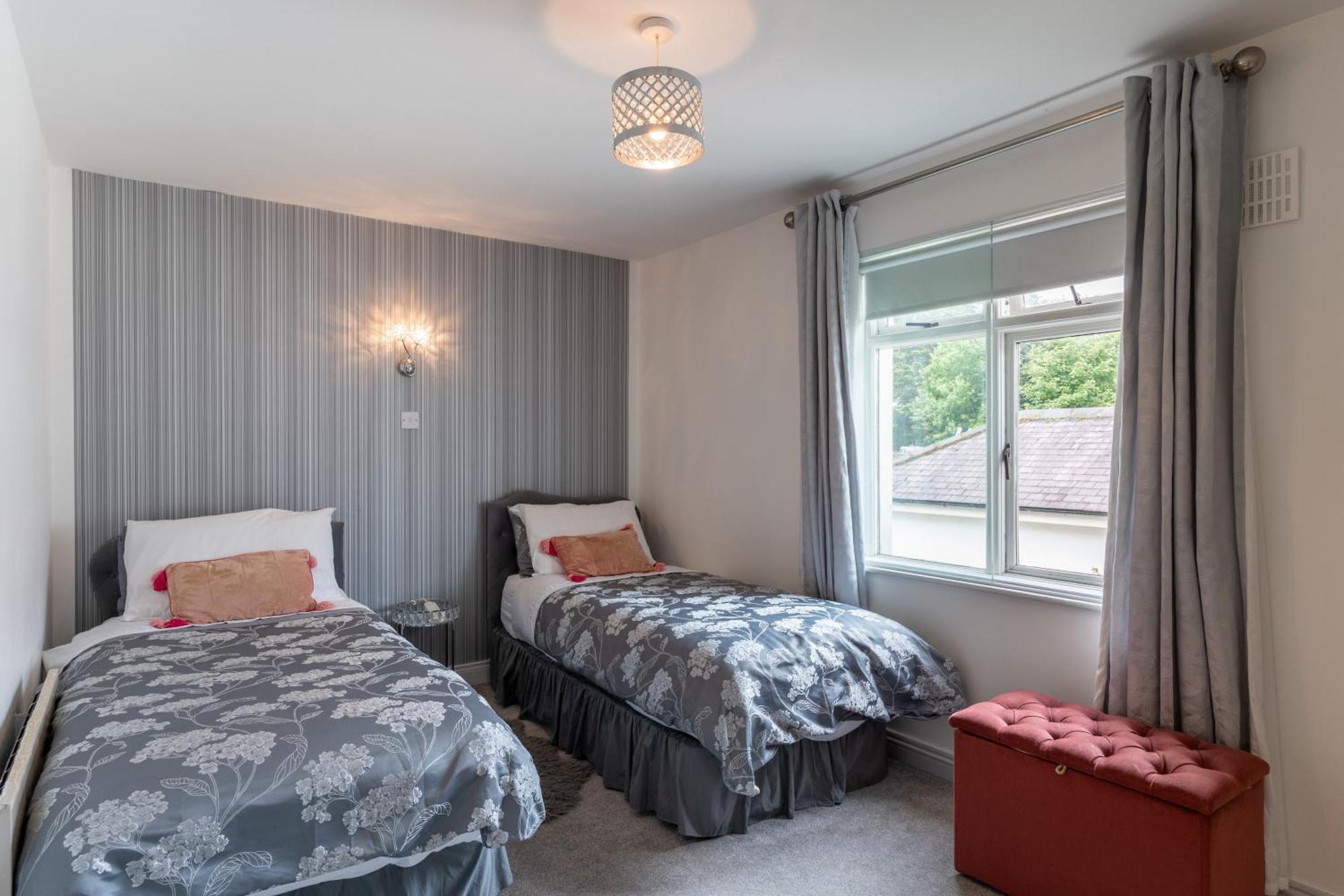 Three-Bedroom Home In Tulfarris Village, Wicklow Blessington Exterior photo